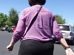Big fat butt granny